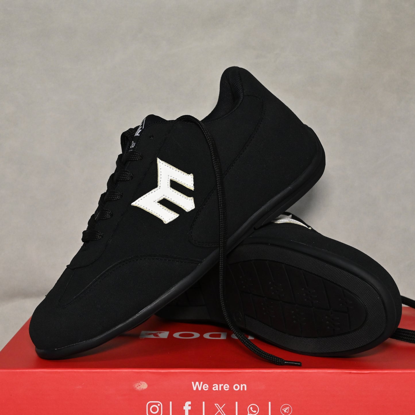 Obsidian Black