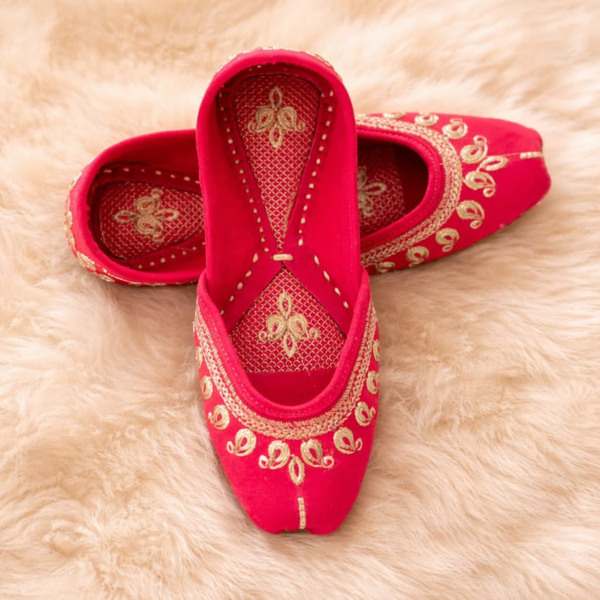 Rose Gulab Jutti