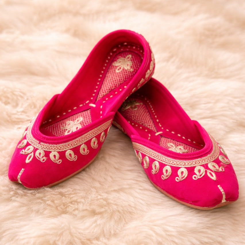 Rose Gulab Jutti
