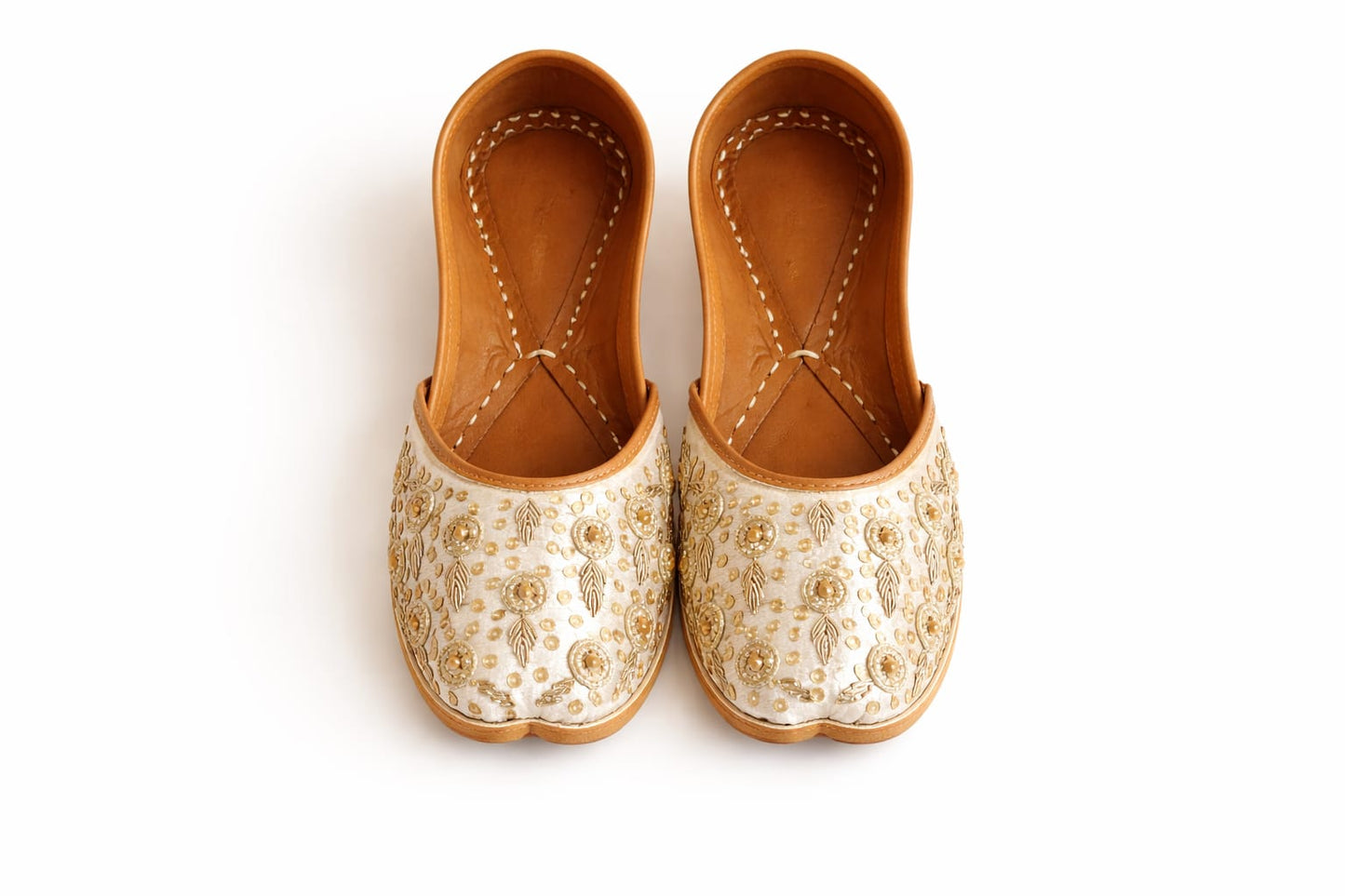 Ivory Heirloom Jutti