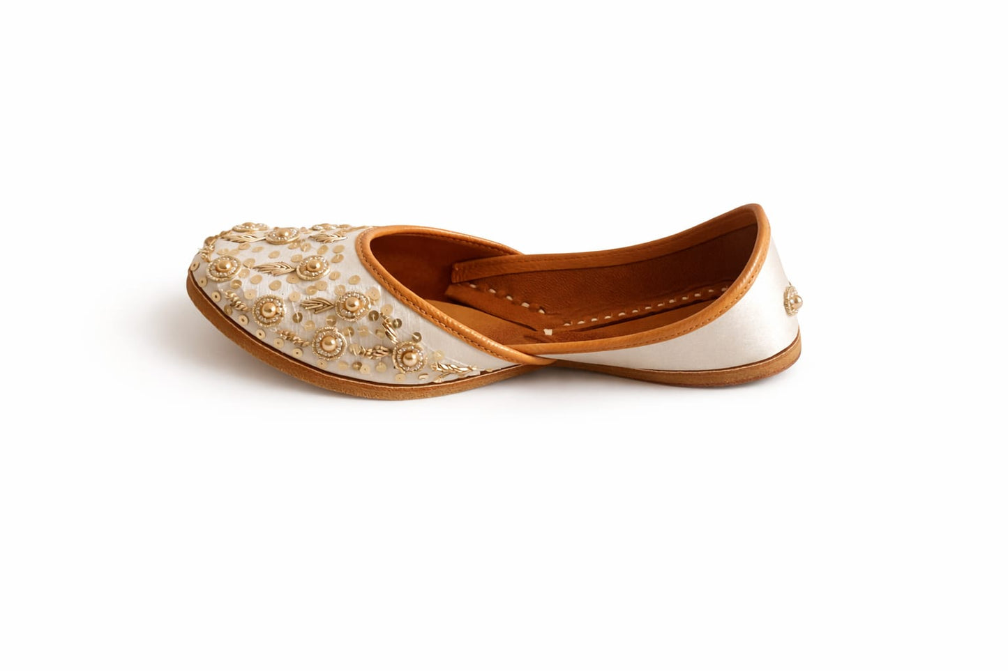 Ivory Heirloom Jutti